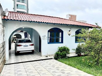 house em Pascoal Simone, Coqueiros - Florianópolis - SC