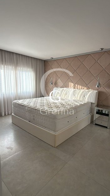apartment em Avenida Hélio Pellegrino, Vila Nova Conceição - São Paulo - SP