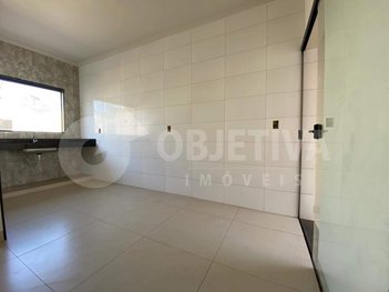 house em Praça César Lathes, Presidente Roosevelt - Uberlândia - MG