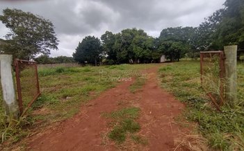 land_lot em Rua Júlia Peronti Bellotte, Parque Laranjeiras - Araraquara - SP