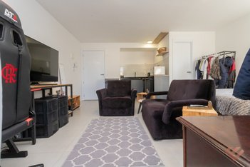 apartment em Rua Márcio Dias, Centro - Pelotas - RS