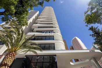 apartment em Avenida Presidente Getúlio Vargas, Água Verde - Curitiba - PR