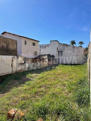 land_lot em Rua Tenente Virmondes, Centro - Uberlândia - MG