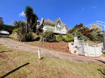 house em Avenida da Vila Médica, Vila Mantiqueira - Campos do Jordão - SP