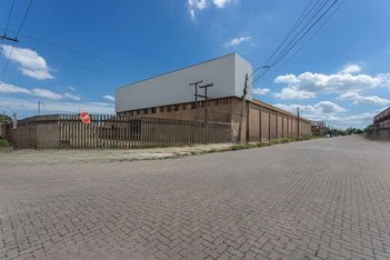 industrial em Rua Frederico Mentz, Farrapos - Porto Alegre - RS