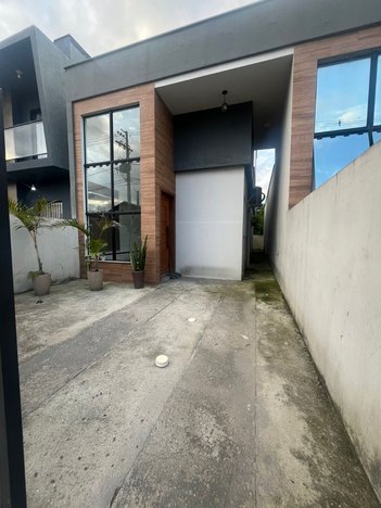 house em Joesi Guimarães da Silva, São João do Rio Vermelho - Florianópolis - SC