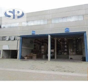 industrial em Avenida Fagundes de Oliveira, Piraporinha - Diadema - SP