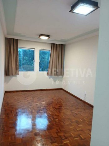 apartment em Avenida Floriano Peixoto, Centro - Uberlândia - MG