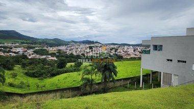 land_lot em Rua Severo Veloso, Piumhi - Piumhi - MG