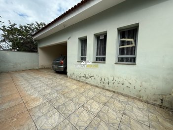 house em Avenida Conde Ribeiro do Valle, Centro - Guaxupé - MG