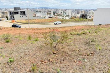 land_lot em Rua Plínio de Almeida, Jardim Vila São Domingos - Sorocaba - SP
