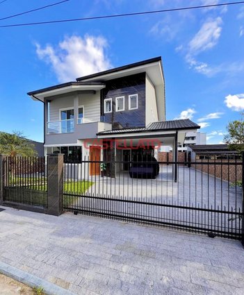 house em Rua Mercedes Candido dos Santos, São Sebastião - Palhoça - SC
