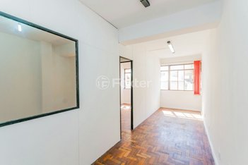 office em Rua dos Andradas, Centro Histórico - Porto Alegre - RS