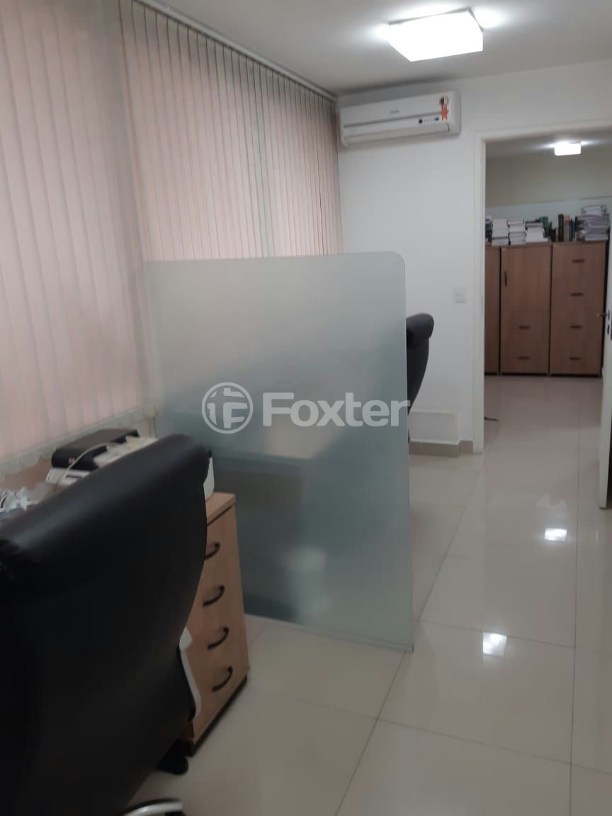 WhatsApp Image 2025-01-31 at 16.34.51 (1).jpeg