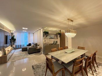 apartment em Rua 319, Meia Praia - Itapema - SC