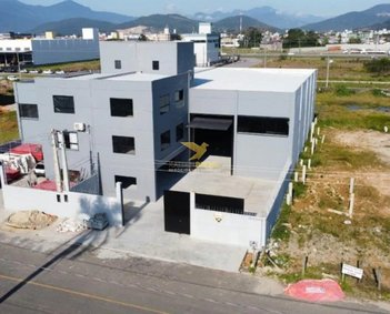 industrial em Rua Celtas, Pachecos - Palhoça - SC