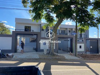 house em Rua Ayrton Pizzatto Gusi, Xaxim - Curitiba - PR