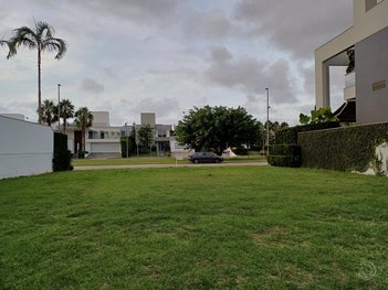 land_lot em dos Tamoatás, Jurerê Internacional - Florianópolis - SC