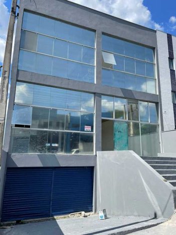 industrial em Rua Cabreúva, Jardim Leocádia - Sorocaba - SP