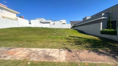 land_lot em Avenida Maria Hannickel Nascimento, Jardim Residencial Chácara Ondina - Sorocaba - SP