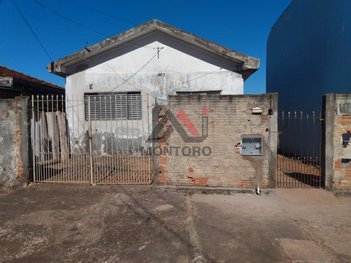house em Avenida Taquaritinga, Jardim Europa (Vila Xavier) - Araraquara - SP