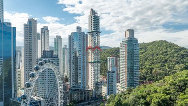 apartment em João F. dos Santos, Centro - Balneário Camboriú - SC