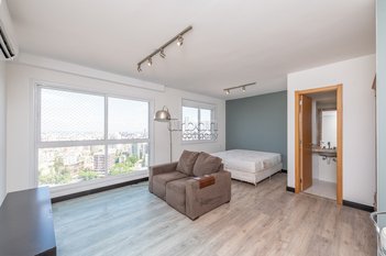 apartment em Rua Curvelo, Petrópolis - Porto Alegre - RS