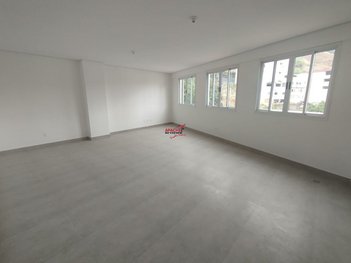 office em Professora Inhá Torres, Guarapiranga - Ponte Nova - MG