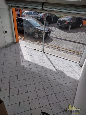 commercial_property em Rua Bernardino de Campos, Centro - Jacareí - SP