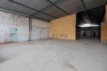 industrial em Rua Batuíra, Vila Moraes - São Paulo - SP