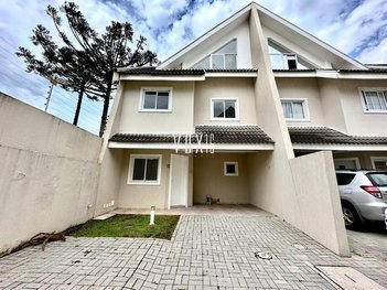 house em Rua Coronel José Carvalho de Oliveira, Uberaba - Curitiba - PR