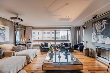 apartment em Rua Engenheiro Teixeira Soares, Boa Vista - Porto Alegre - RS