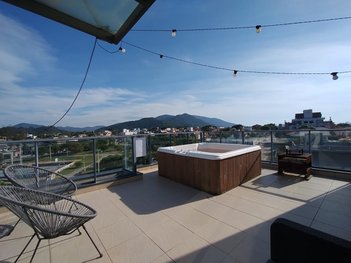 apartment em Rua Sucupira, Campeche - Florianópolis - SC