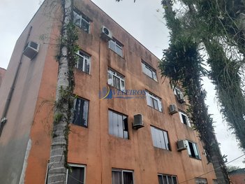 apartment em Avenida Ayrton Senna da Silva, Emboguaçu - Paranaguá - PR