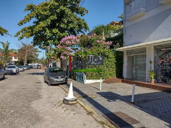 business em Rua José Henrique Veras, Lagoa da Conceição - Florianópolis - SC
