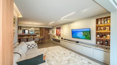 apartment em Rua Jaime Balão, Hugo Lange - Curitiba - PR