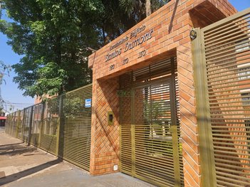 apartment em Avenida do Café, Conjunto Café - Londrina - PR