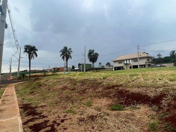 land_lot em Avenida Laranjeiras, Marumbi - Londrina - PR