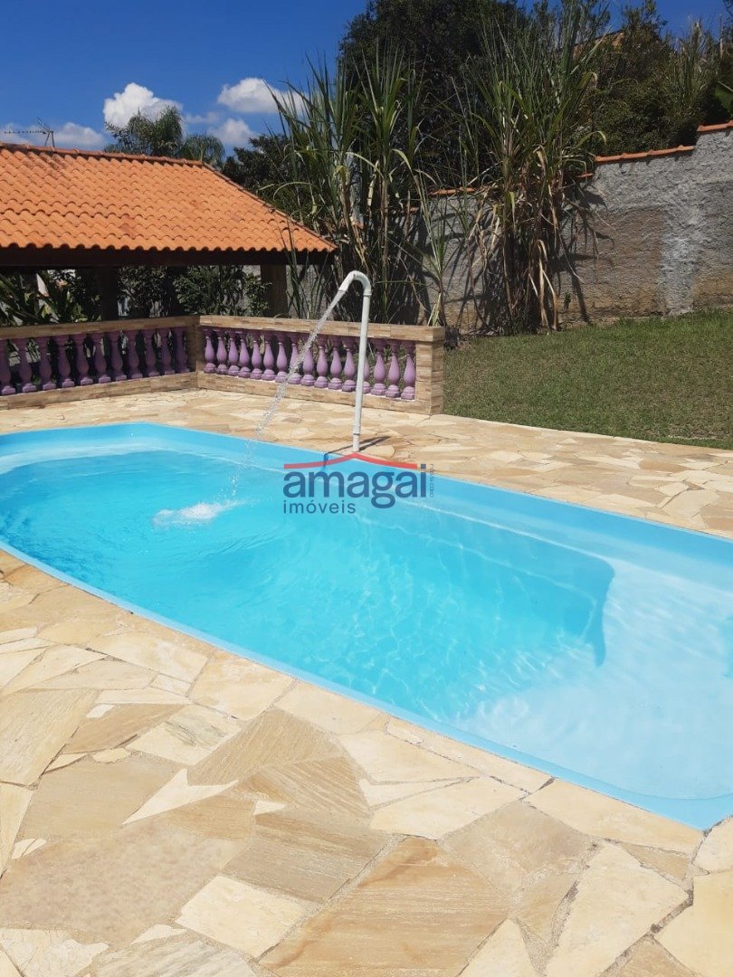 WhatsApp Image 2025-10-17 at 09.02