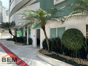 office em Rua 3130, Centro - Balneário Camboriú - SC