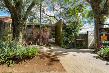 commercial_building em Rua Berros Andery, Jardim Botânico (Sousas) - Campinas - SP