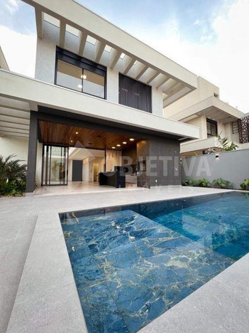 house em Rua Avenida Arrabio, Jardim Sul - Uberlândia - MG