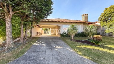 house em Avenida Doutor Eugênio Bertolli, Santa Felicidade - Curitiba - PR