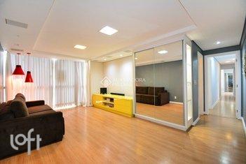 apartment em Jornalista Rubens de Arruda Ramos, Centro - Florianópolis - SC