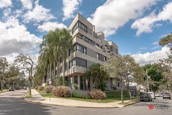 apartment em Rua Jaime Balão, Hugo Lange - Curitiba - PR