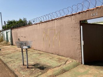 house em Rua José Soares Ferreira, Presidente Roosevelt - Uberlândia - MG
