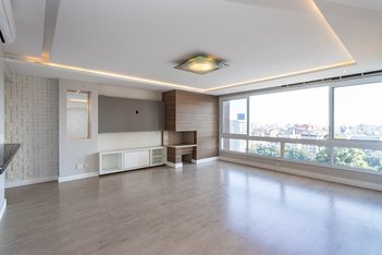 apartment em Rua Mário Leitão, Petrópolis - Porto Alegre - RS