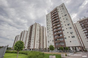 apartment em Avenida Francisco Petuco, Boa Vista - Porto Alegre - RS