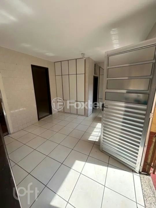 81a24906