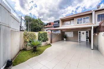 house em Rua Francisco May, Vista Alegre - Curitiba - PR